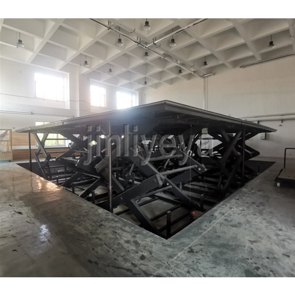 合肥建筑大学配套设备（多组平台可分别升降、可同时升降）